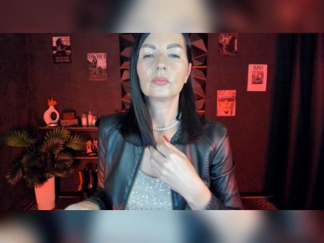 Visit MonicaCheerful profile