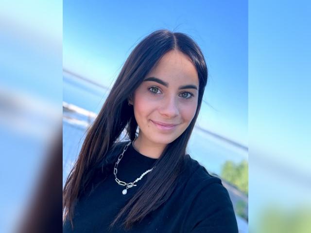 Visit AnnaBogdan profile