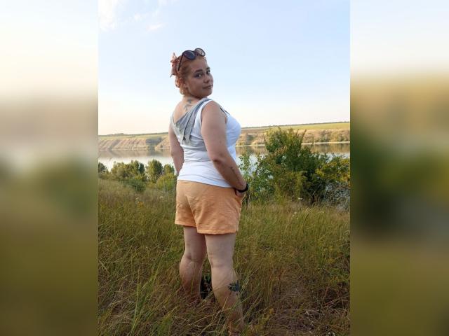 Visit 11PepperGirlll profile