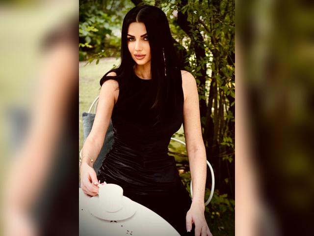 Visit 00Yourlove profile