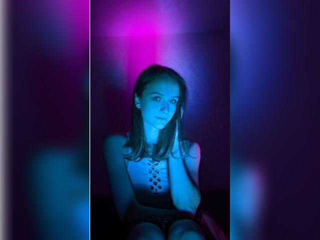 Visit MandyGirly1LL profile