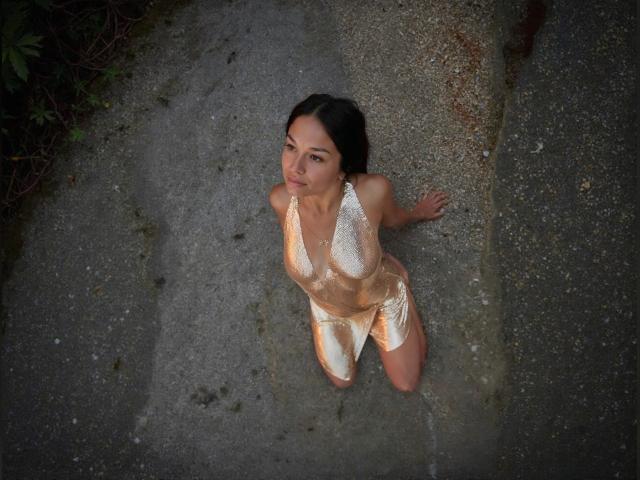 Visit Maryllove profile