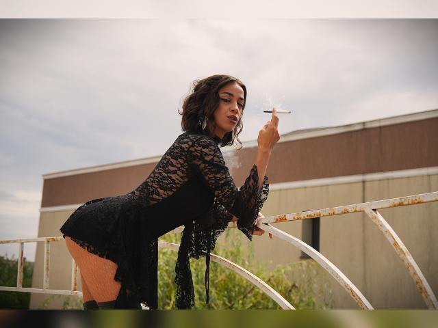 Visit LeaMelodia profile