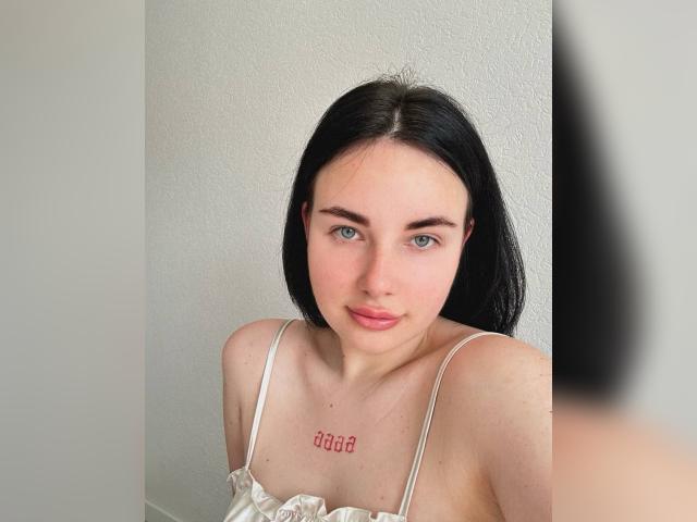 Visit lizaluk profile