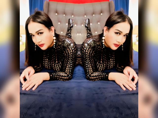 Visit MissSlaveHunter profile