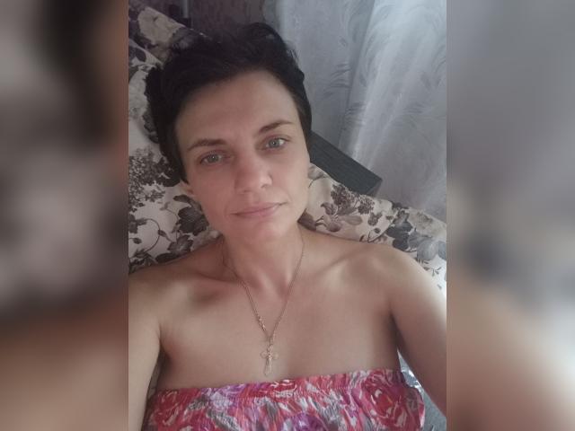 Visit AngieShae profile