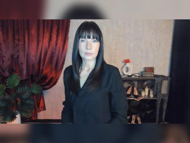Visit MonicaCheerful profile