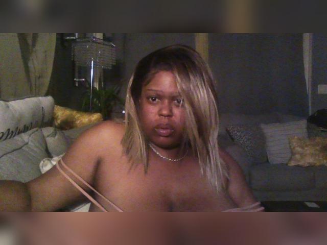 Visit ivy2hotty profile