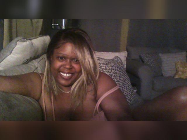 Visit ivy2hotty profile