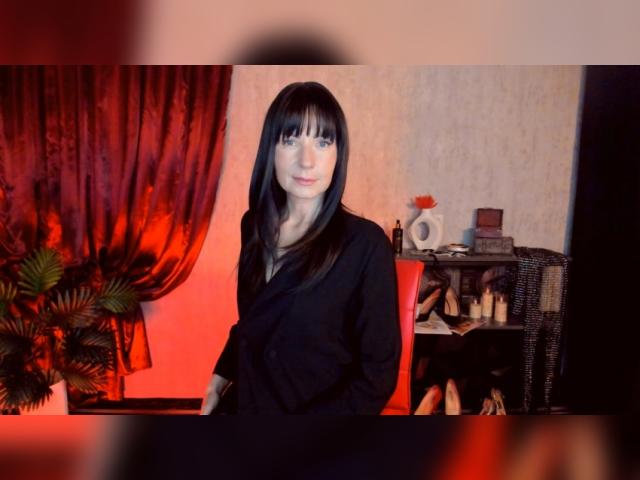 Visit MonicaCheerful profile