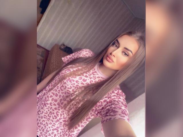 Visit flowermirelle profile