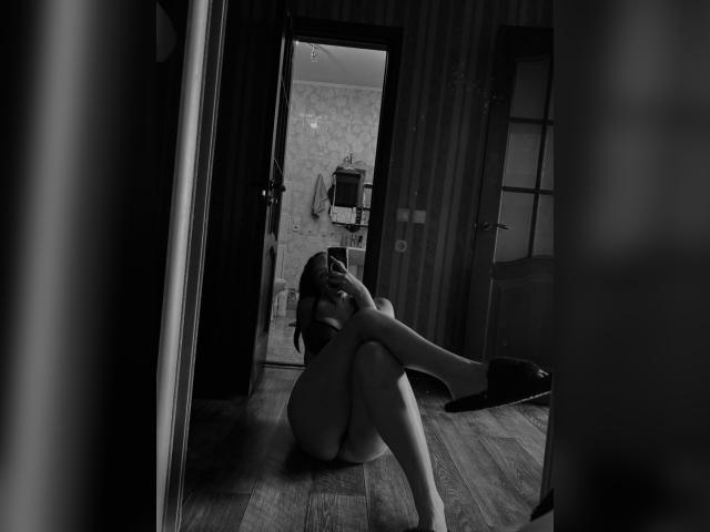 Visit LilyKiss profile