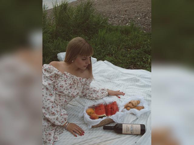 Visit EmilySweetie profile