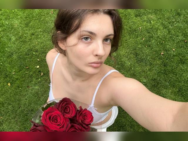 Visit Evaloveyou2 profile