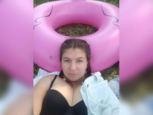 Visit Caryssa profile