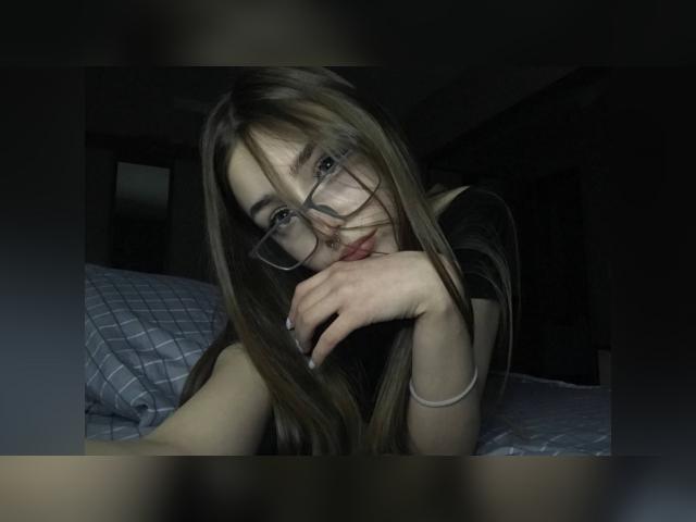 Visit A1melina profile