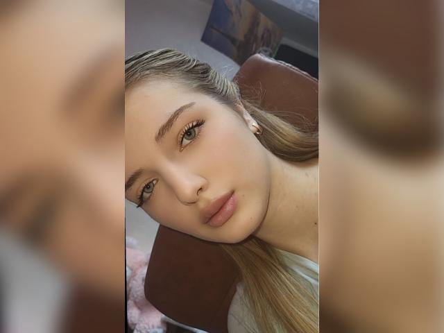 Visit SweetRinaKiss profile