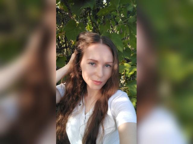 Visit Selvienne profile