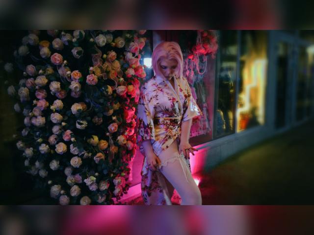 Visit EnchantingMiss profile