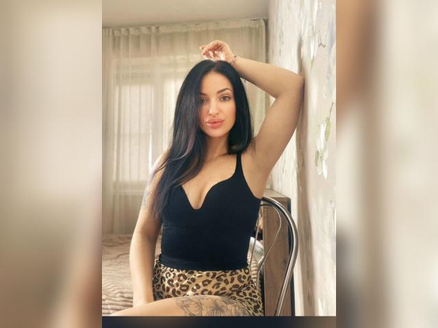 Visit Shakira profile