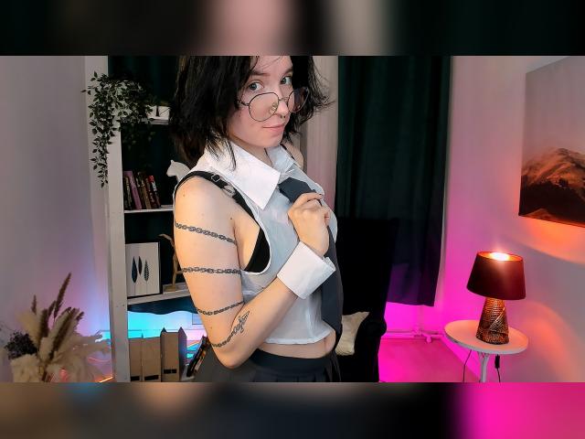 Visit lilithlunna profile