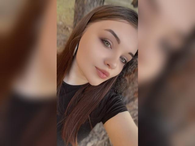 Visit karinwor profile