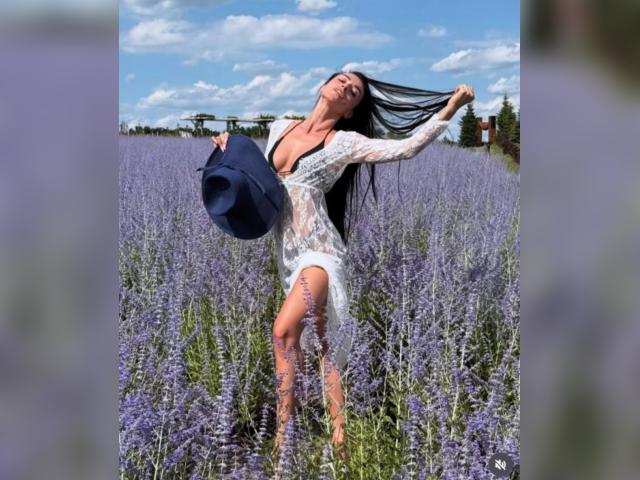 Visit YourDreams25 profile