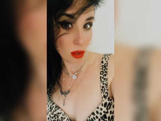 Visit AlyaHarper profile