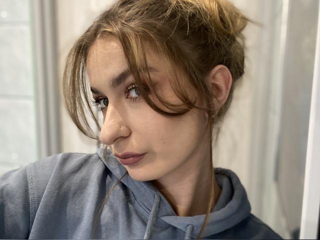 Visit Nina19 profile