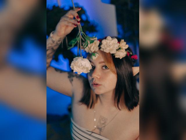 Visit lunaali profile