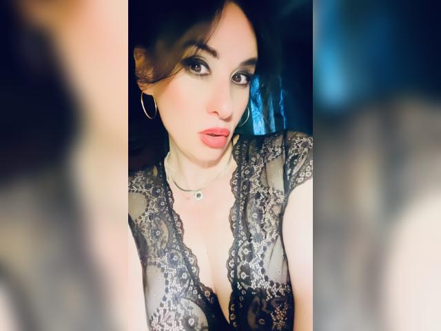 Visit AlyaHarper profile