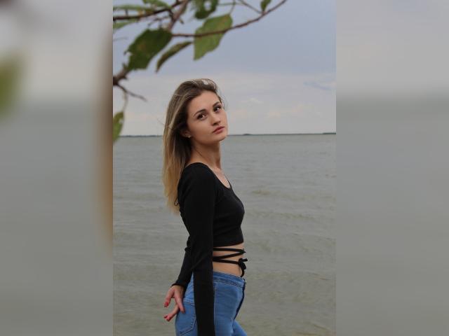 Visit Amarella profile