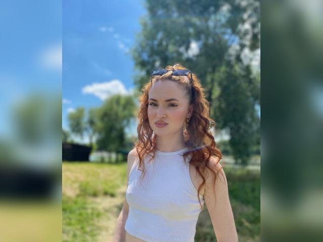 Visit SweetKaryKiss profile
