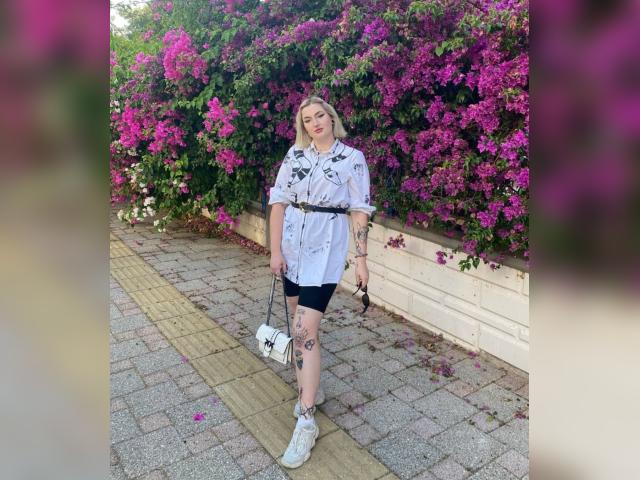 Visit Emily777 profile