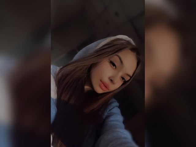 Visit SexyDivaXXX profile
