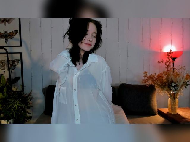 Visit lilithlunna profile