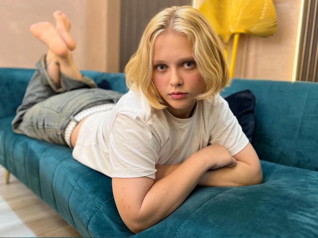 Visit BettyF26 profile