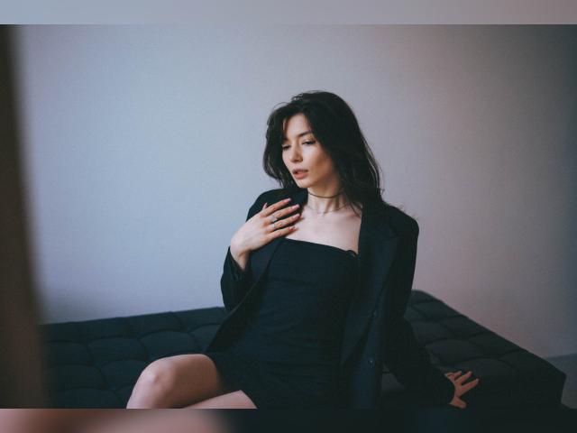 Visit juliettaromani profile