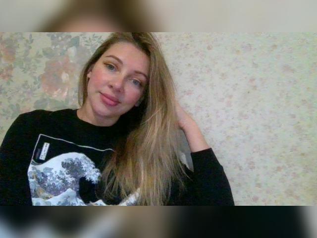 Visit ScarlettFox profile