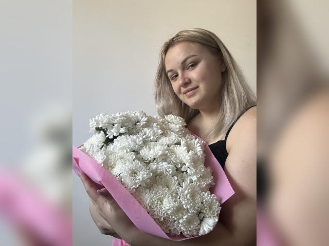Visit PrettyNgirl profile