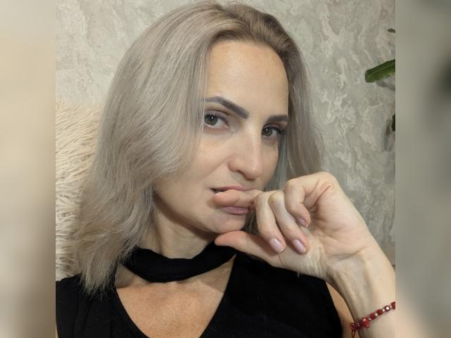 Visit heavenlyqueen profile
