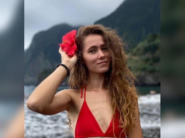 Visit EliElina profile