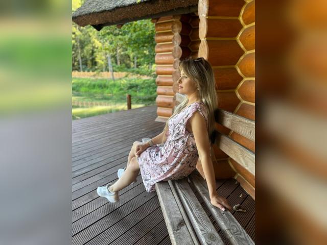 Visit elena357357 profile