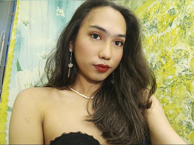 Visit TsQueenHailey profile