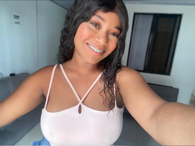 Visit Avajones3 profile