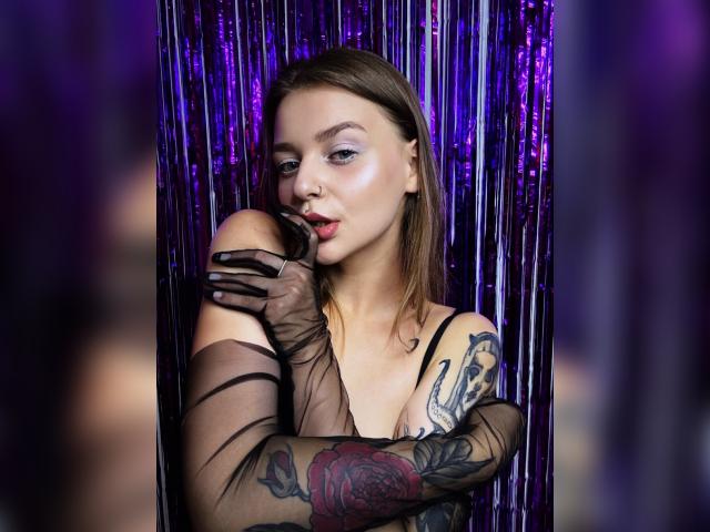 Visit LunaPop profile