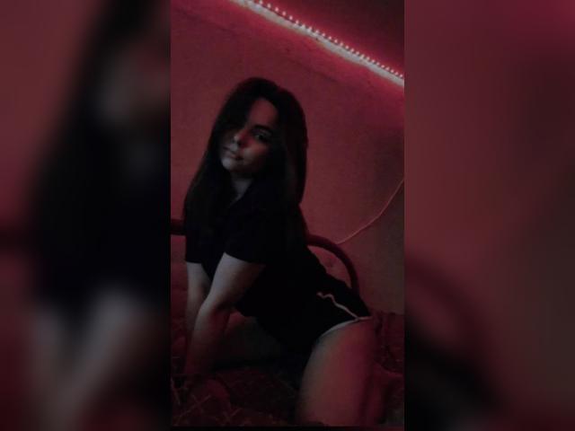 Visit HotQueen profile