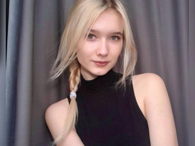 Visit KarolinaRay profile