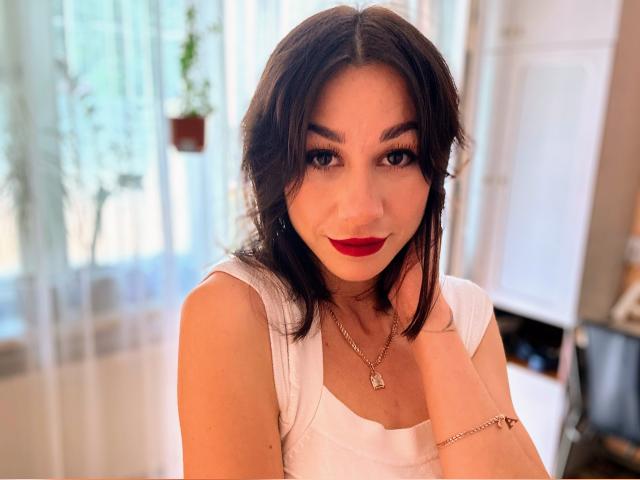 Visit BrownEyesDream profile