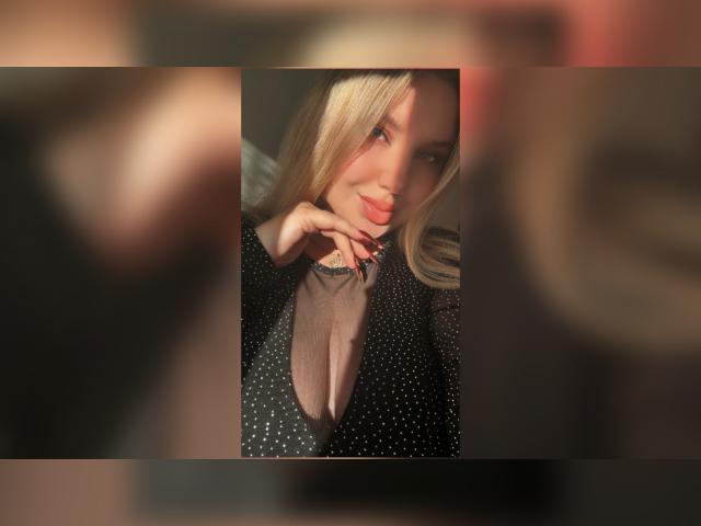 Visit Sweetheart699 profile